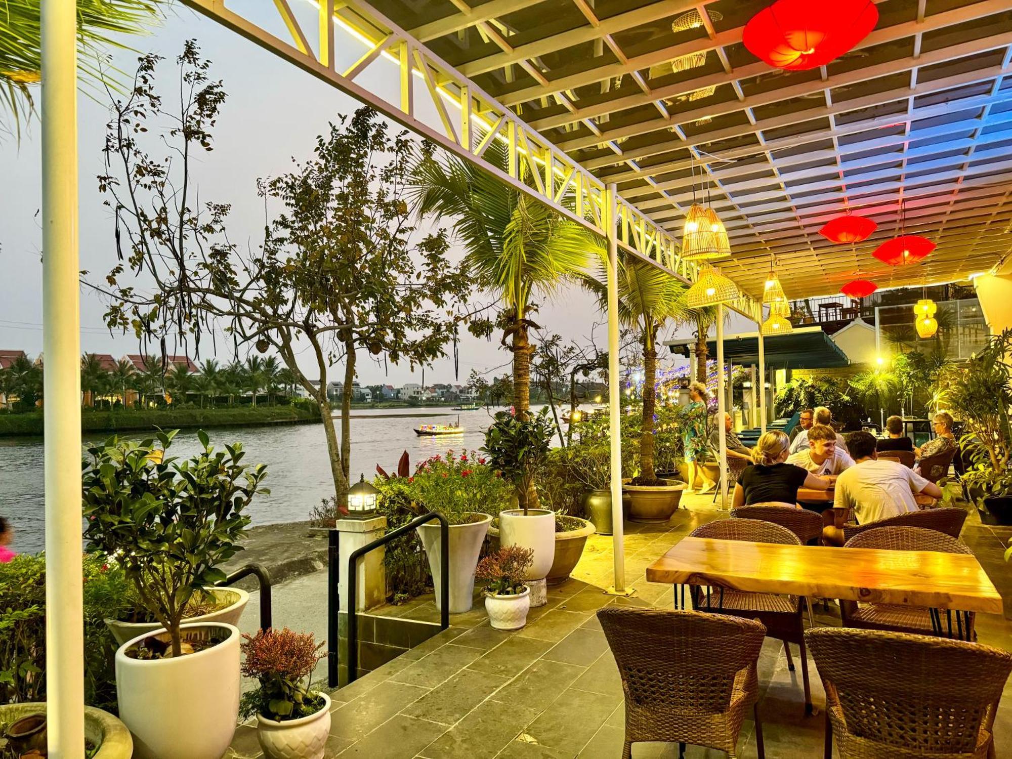 Riverside White House Boutique Hotel Hoi An Exterior foto